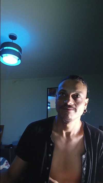 villanocat live cam on Cam4