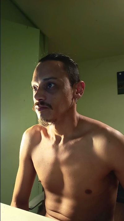 villanocat live cam on Cam4