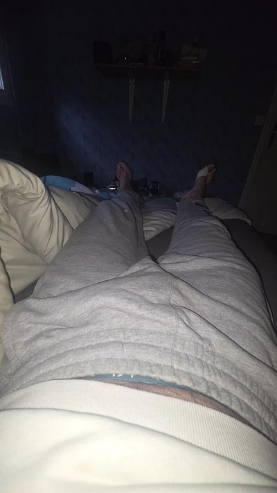 vincent25 live cam on Cam4