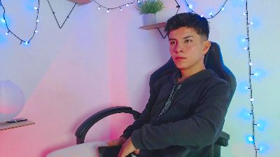 vincent_kane live cam on Cam4