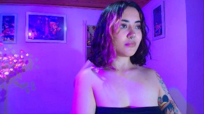 violet_smileex live cam on Cam4