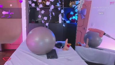 violeta_hot22 live cam on Cam4