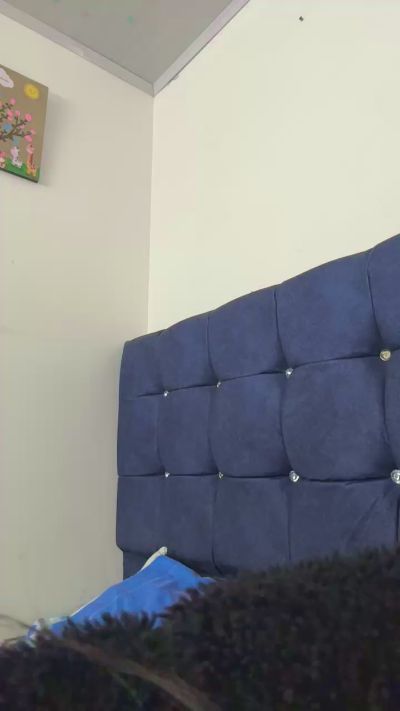 violeta_v1 live cam on Cam4