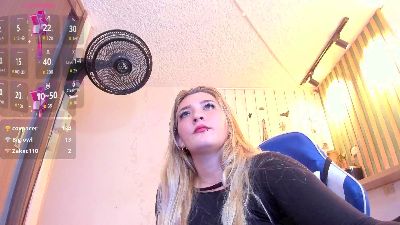 violett_25 live cam on Cam4