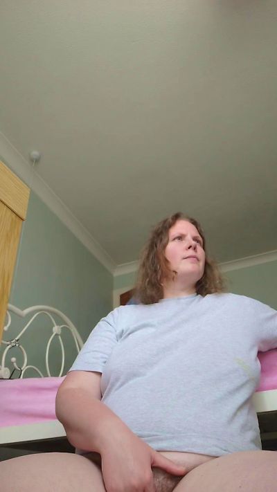 viplindylinn live cam on Cam4