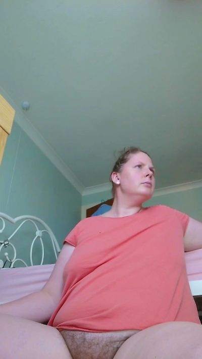 viplindylinn live cam on Cam4