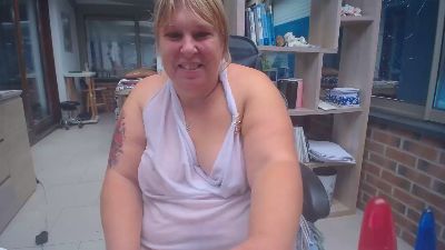 virginia62_59 live cam on Cam4