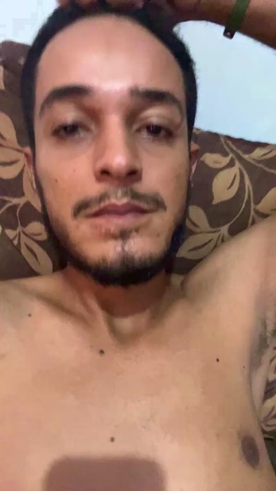 vitor27 live cam on Cam4