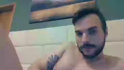 vitornali31 live cam on Cam4
