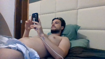 vitornali31 live cam on Cam4