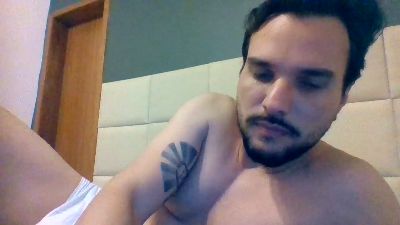 vitornali31 live cam on Cam4