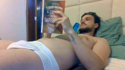 vitornali31 live cam on Cam4