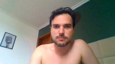 vitornali31 live cam on Cam4