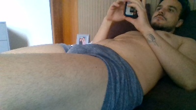vitornali31 live cam on Cam4