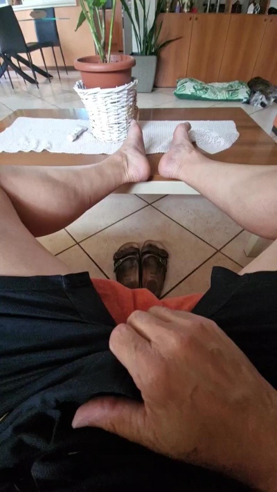 vittorio958 live cam on Cam4
