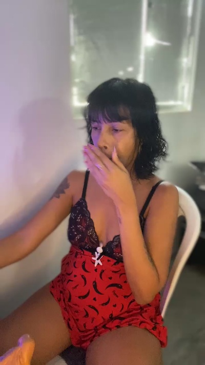 vivi180 live cam on Cam4
