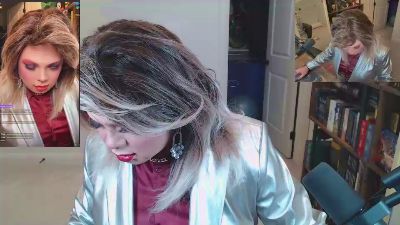 vivianfrost live cam on Cam4