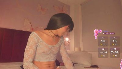 vnuss__ live cam on Cam4
