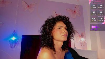 vnuss__ live cam on Cam4