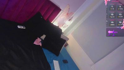 vnuss__ live cam on Cam4