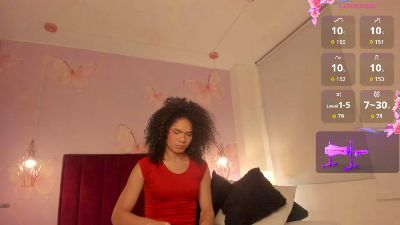 vnuss__ live cam on Cam4