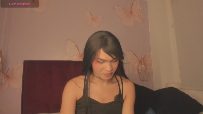 vnuss__ live cam on Cam4