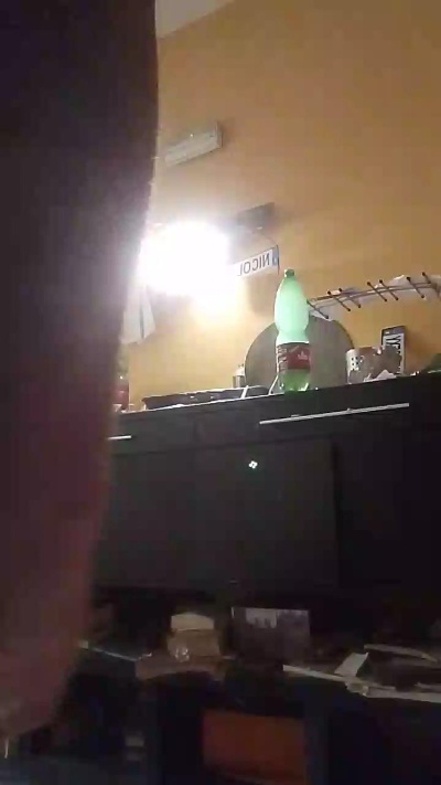vogliaporcellin live cam on Cam4