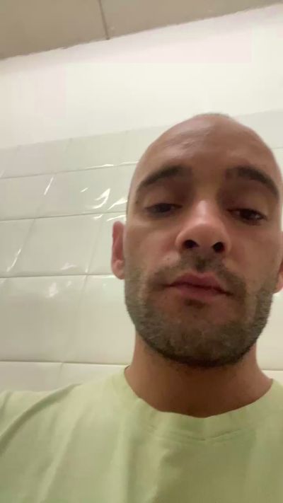 voglioso198 live cam on Cam4
