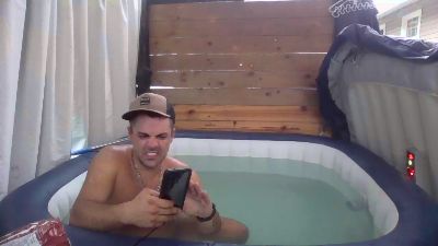 volcom_25 live cam on Cam4
