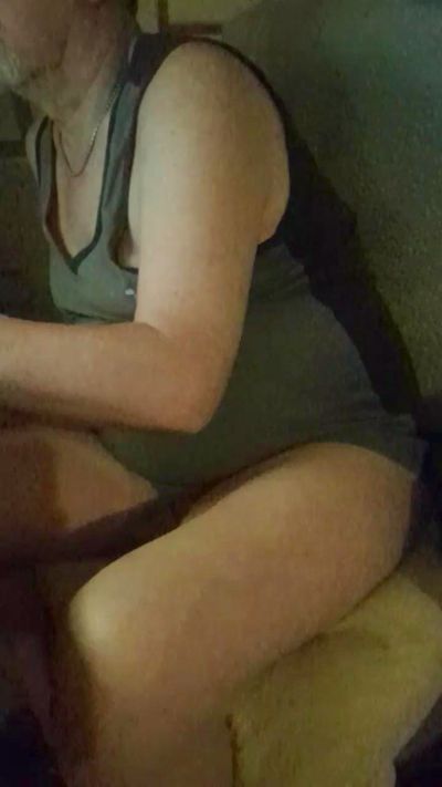 voyuer58hot live cam on Cam4