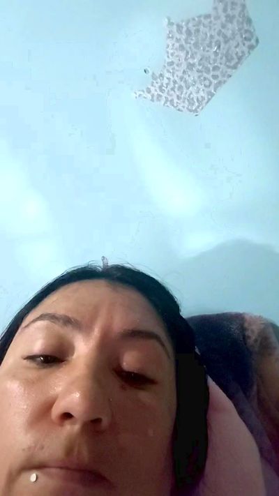 vulma4 live cam on Cam4