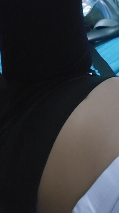 vulma4 live cam on Cam4