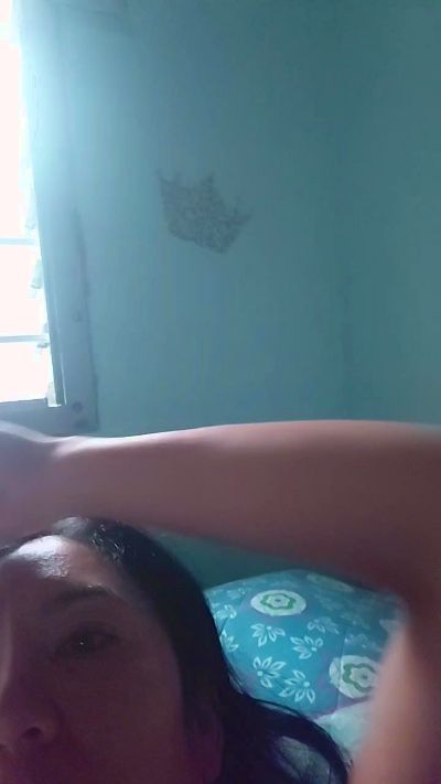vulma4 live cam on Cam4