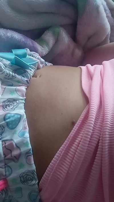 vulma4 live cam on Cam4
