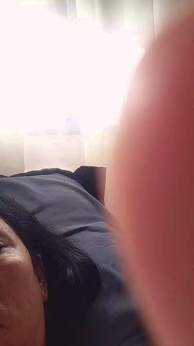 vulma4 live cam on Cam4