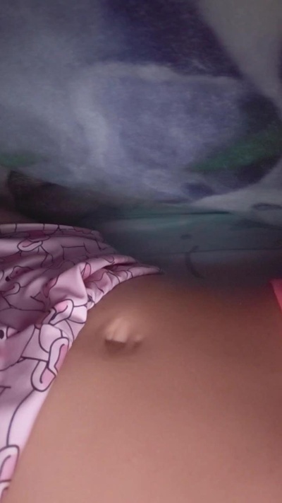 vulma4 live cam on Cam4