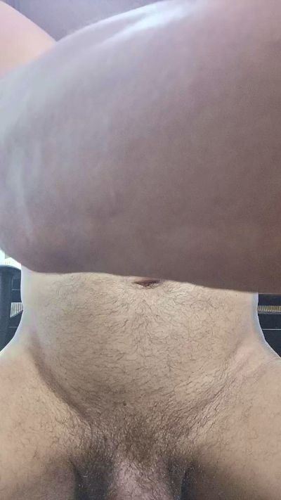 vzlaman_24cm live cam on Cam4