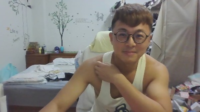 w2xist5 live cam on Cam4