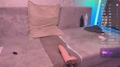 walt_enjoy live cam on Cam4