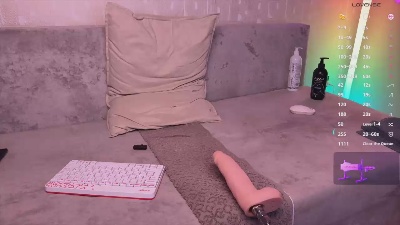 walt_enjoy live cam on Cam4