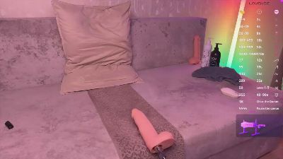walt_enjoy live cam on Cam4