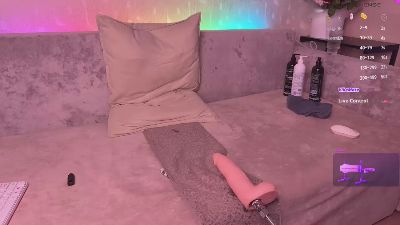 walt_enjoy live cam on Cam4