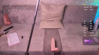 walt_enjoy live cam on Cam4