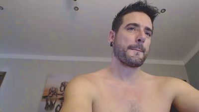 wapos25 live cam on Cam4