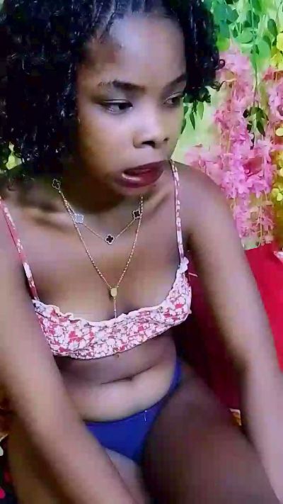 waren22 live cam on Cam4