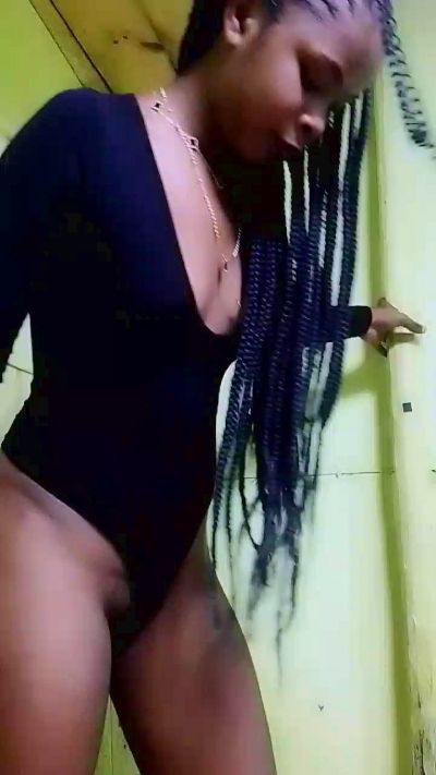 waren22 live cam on Cam4