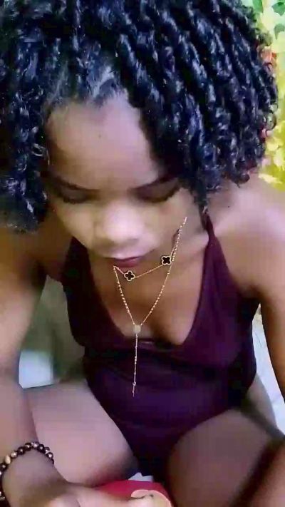 waren22 live cam on Cam4