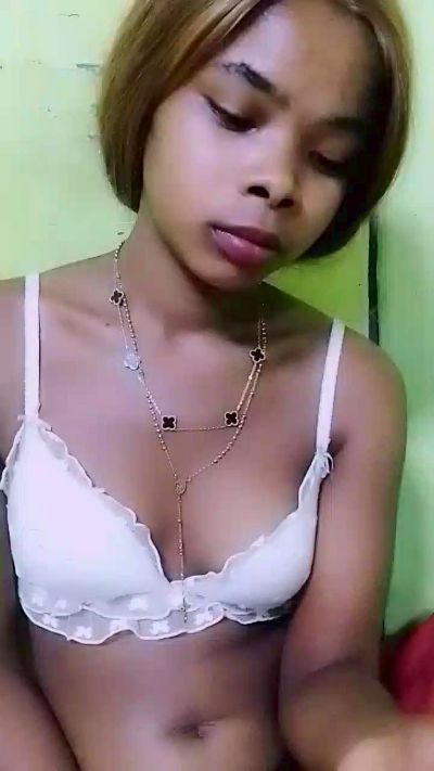 waren22 live cam on Cam4