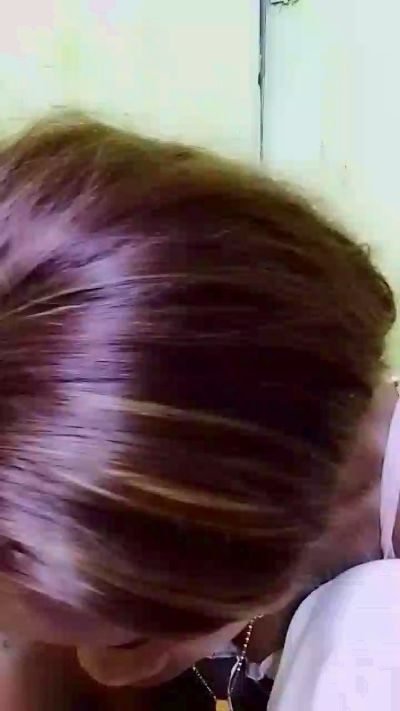 waren22 live cam on Cam4