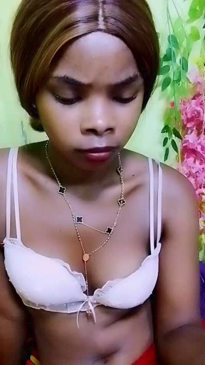 waren22 live cam on Cam4